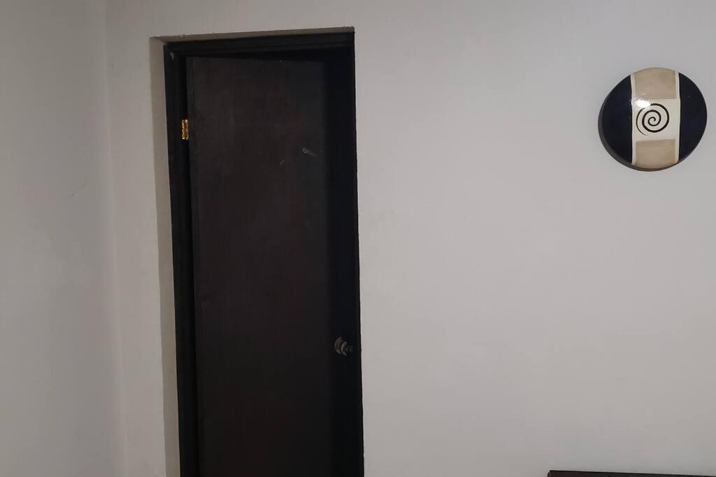 Departamento Grande Con 2 Recamaras Con Aire 5 Camas Wifi 115Mb, Cocina .Cochera Techada, #4 シウダー・バージェス エクステリア 写真