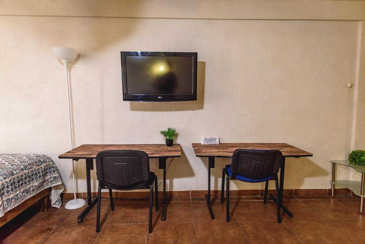 Departamento Grande Con 2 Recamaras Con Aire 5 Camas Wifi 115Mb, Cocina .Cochera Techada, #4 シウダー・バージェス エクステリア 写真